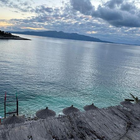 Villa Xhefri 2 Sarandë 外观 照片