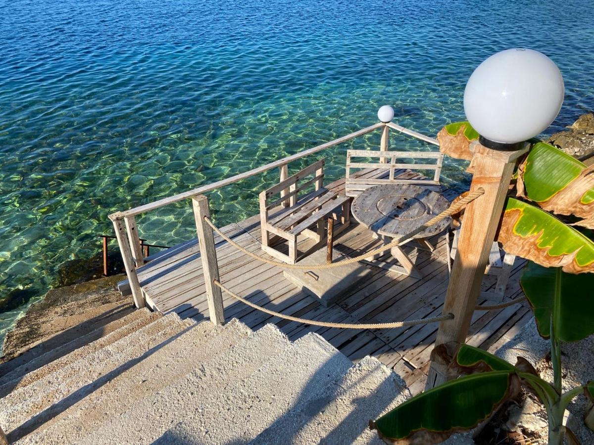 Villa Xhefri 2 Sarandë 外观 照片
