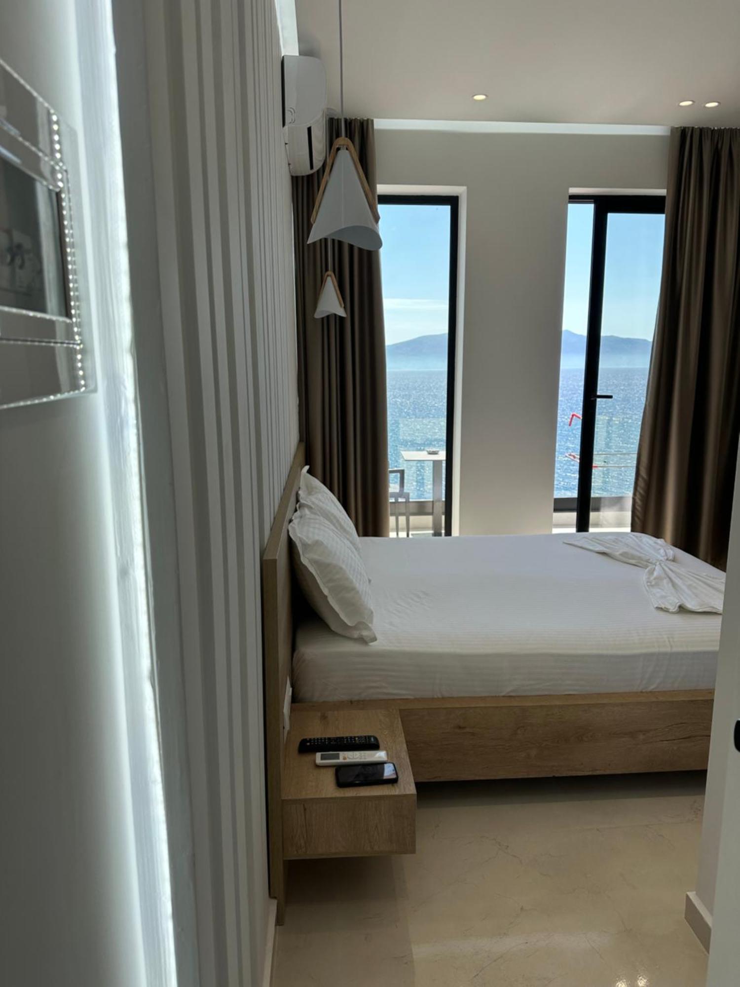 Villa Xhefri 2 Sarandë 外观 照片