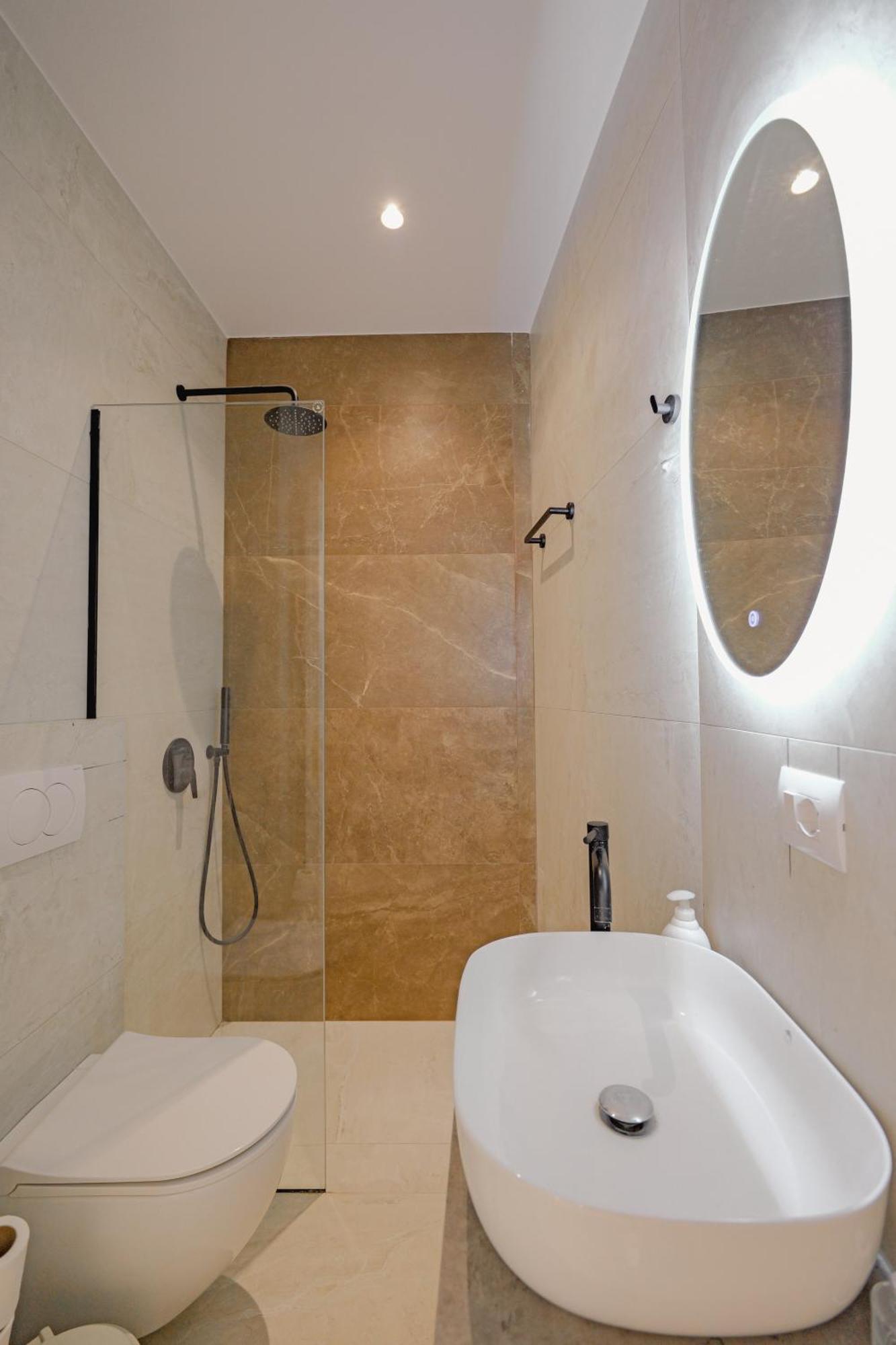 Villa Xhefri 2 Sarandë 外观 照片